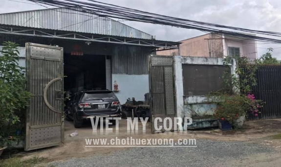 Bán gấp nhà xưởng 900m2 ở ấp 6, Lê Minh Xuân, huyện Bình Chánh 1