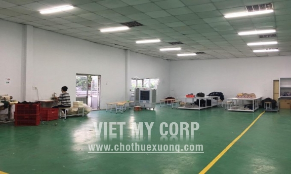 Sang xưởng may balo tú xách 700m2 có sẵn công nhân vs máy móc ở Thuận An, BD 7
