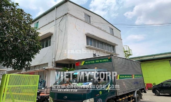 Cho thuê nhà xưởng 2700m2 trong KCN Lê Minh Xuân, Bình Chánh 3