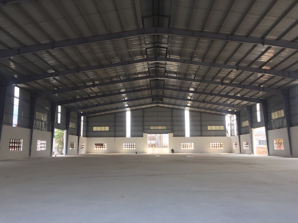 Cho thuê 04 nhà xưởng 2000m2 mới xây dựng ở Khánh Bình ,Tân Uyên, Bình Dương
