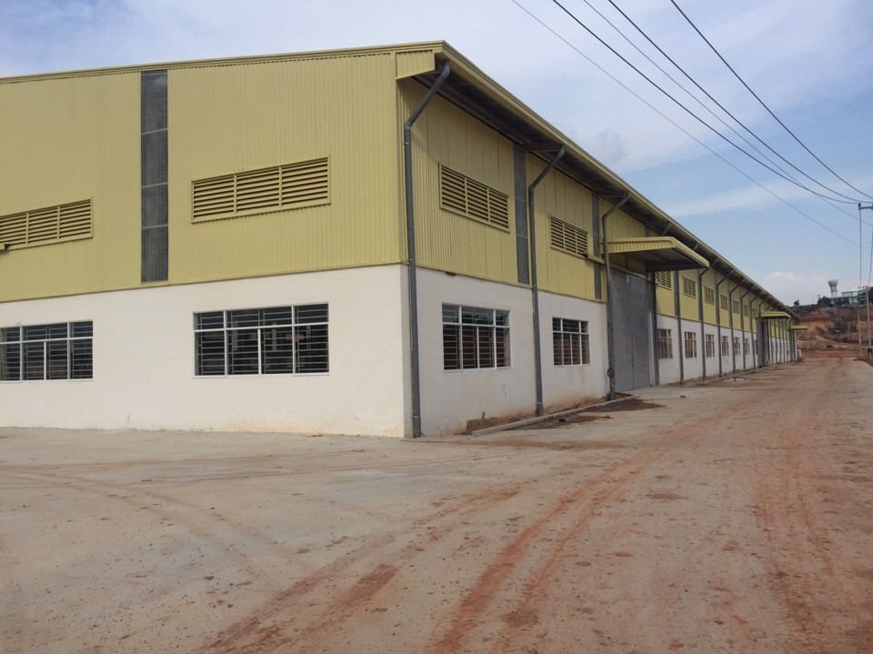 Cho thuê xưởng 5600m2 mới xây trong KCN Nam Tân Uyên Bình Dương giá 1,7 usd/m2
