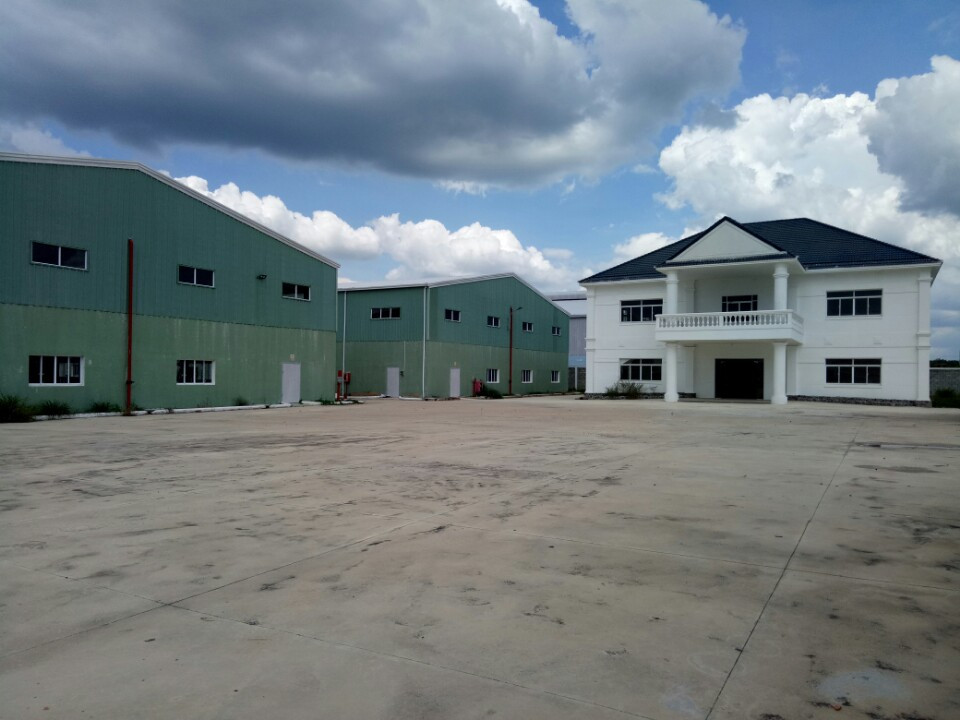 Bán nhà xưởng mới xây 5000m2 đất 2ha trong KCN Nam Tân Uyên, Bình Dương giá rẻ