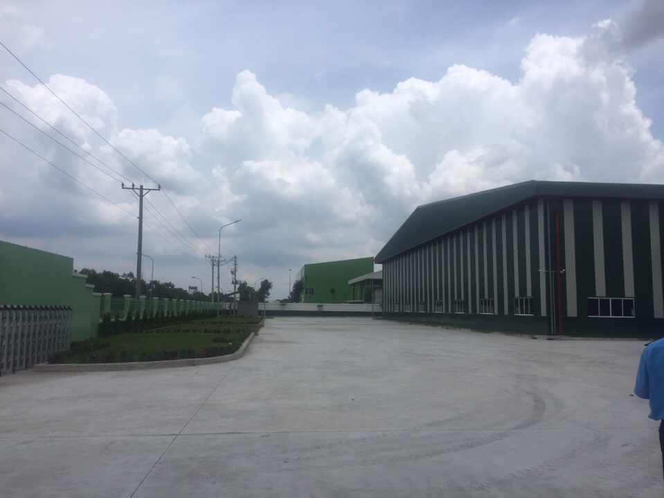 Cho thuê xưởng mới xây 13500m2 trong KCN Tân Bình, Bình Dương